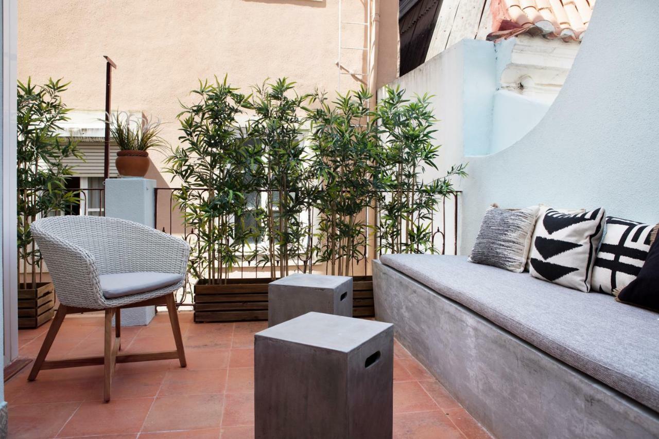 Renovated Charming Apartment With Terrace In Lapa Lisboa Exteriör bild