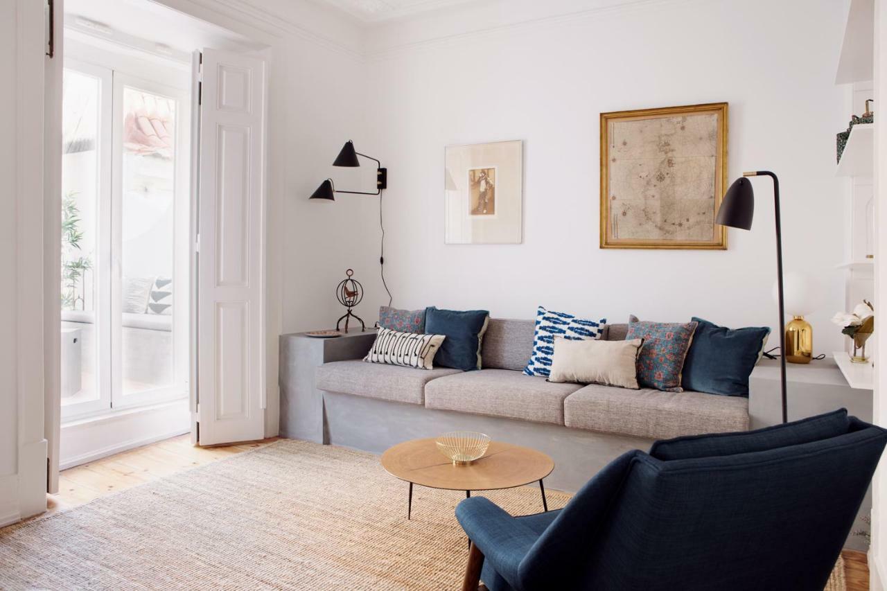 Renovated Charming Apartment With Terrace In Lapa Lisboa Exteriör bild