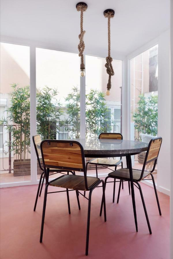 Renovated Charming Apartment With Terrace In Lapa Lisboa Exteriör bild
